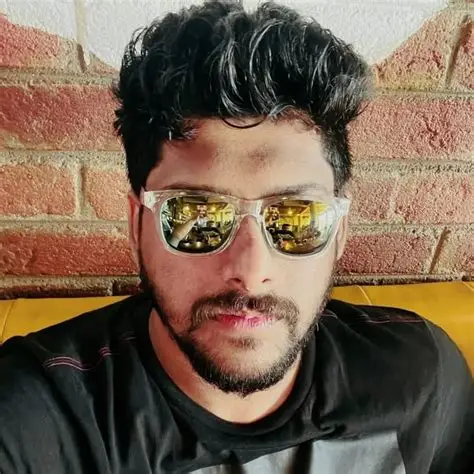 Portrait of Chukwuma K., Logistics Manager